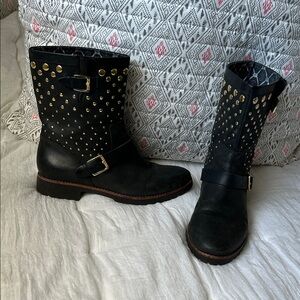 Sperry Black Ankle Boots with Gold Studs